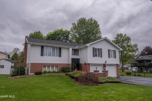 800 S 6th Street, CLEARFIELD, PA, 16830 | Card Image