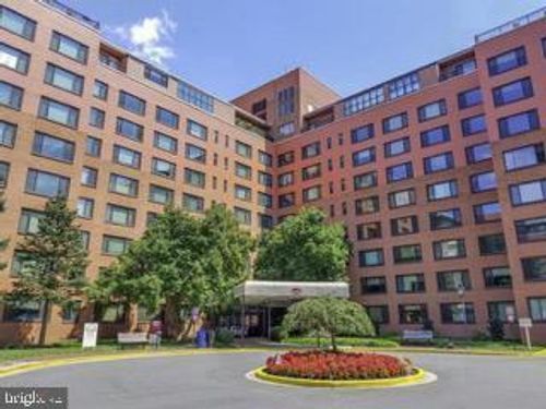 443-1121 Arlington Blvd, ARLINGTON, VA, 22209-3238 | Card Image
