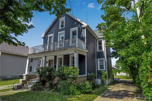 215 Normal Ave, Buffalo, NY, 14213-2520 | Card Image