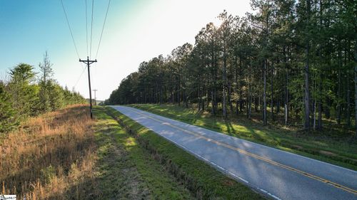 03 Garlington Rd, Mountville, SC, 29370-4404 | Card Image