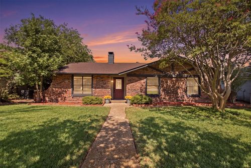 2929 Spring Brook Dr, Garland, TX, 75044-3749 | Card Image