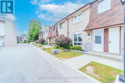 112-21 Livonia Pl, Scarborough, ON, M1E4W5 | Card Image