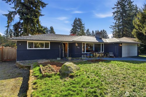 812 Maplewood Avenue W, Kent, WA, 98030 | Card Image