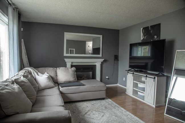 10513 106 Street, House other with 4 bedrooms, 2 bathrooms and 4 parking in High Level AB | Image 4