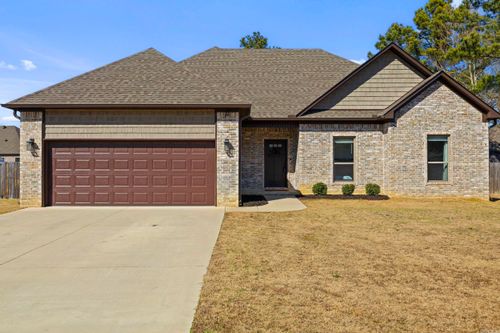 142 Hayden Dr, Beebe, AR, 72012-8019 | Card Image