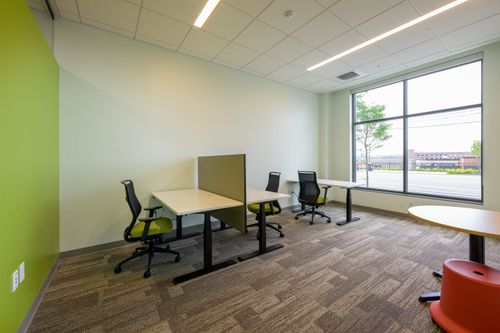 ste-14-409 Elm St, Manchester, NH, 03101-2747 | Card Image