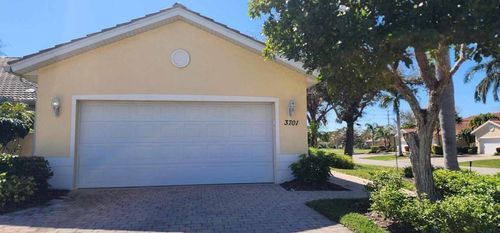 98-3701 Albacete Cir, Punta Gorda, FL, 33950-8950 | Card Image