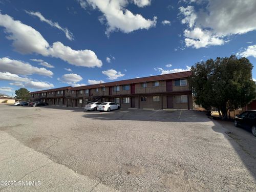 1140 Monte Vista Ave, Las Cruces, NM, 88001-5673 | Card Image