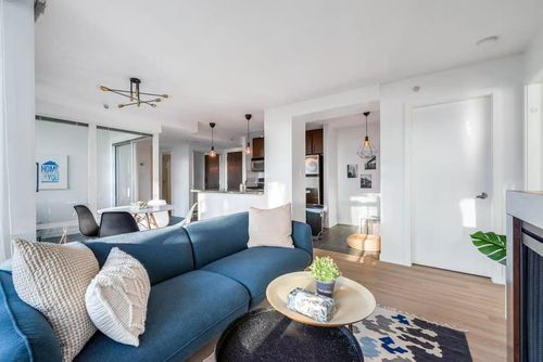 518-618 Abbott St, Vancouver, BC, V6B0C1 | Card Image