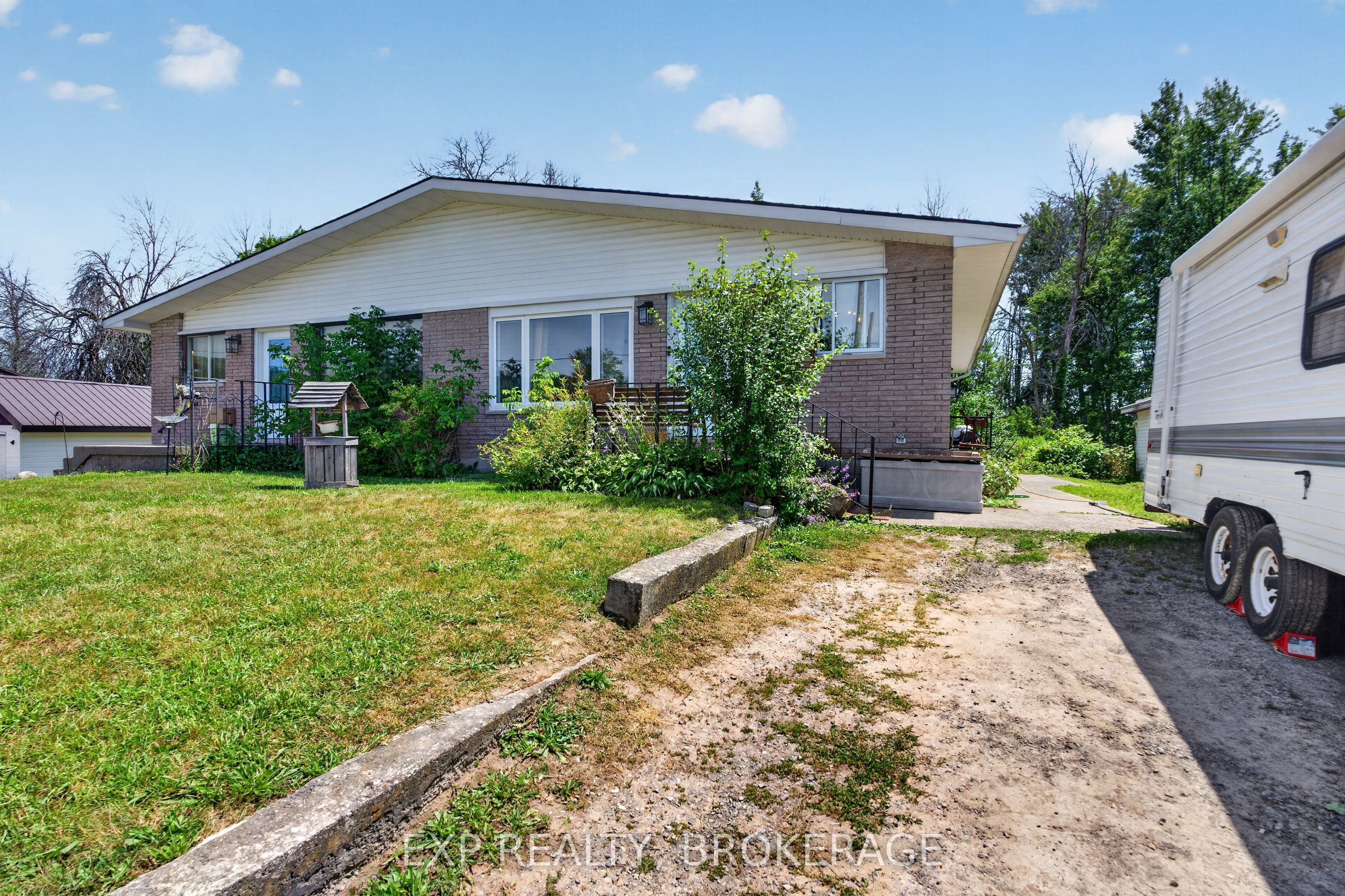 Residential in Quinte West 4