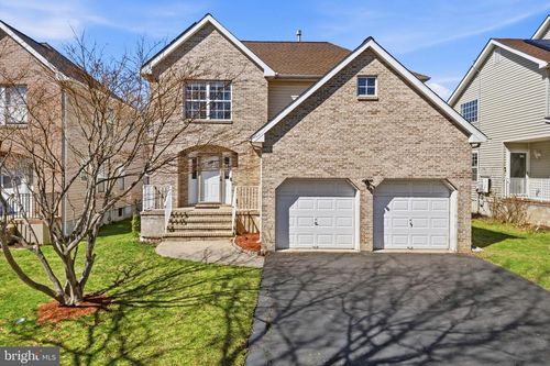 109 Canal View Dr, Lawrence, NJ, 08648-1321 | Card Image