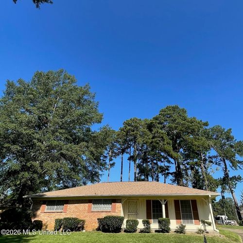 125 Wingfield Ct, Jackson, MS, 39204-4447 | Card Image