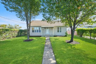 7801 Linder Avenue, House other with 2 bedrooms, 1 bathrooms and 2 parking in Burbank IL | Image 1