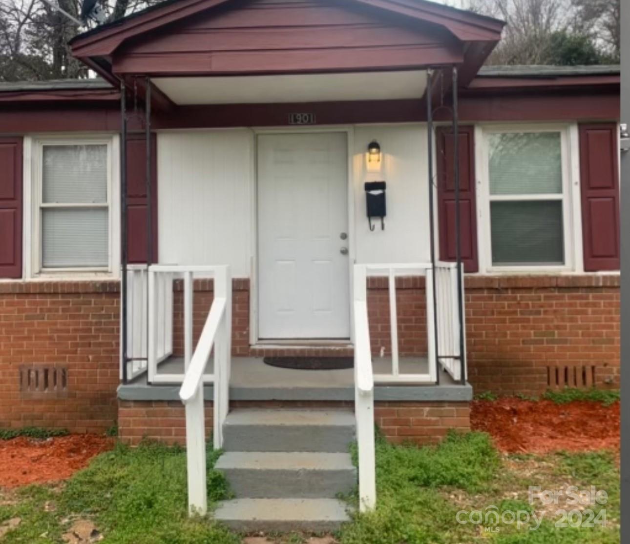 Taylor Ave, Charlotte, NC 28216