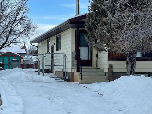 9318 70a Ave, Grande Prairie, AB, T8V6C9 | Card Image