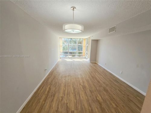 apt-234-210 172nd St, Sunny Isles Beach, FL, 33160-3422 | Card Image