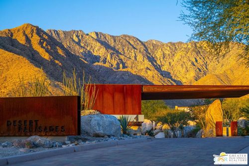2458 City View Dr, Palm Springs, CA, 92262-1885 | Card Image