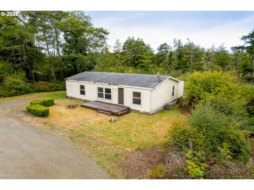 2704 224th St, Ocean Park, WA, 98640 | Card Image
