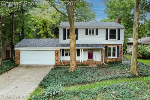 2934 Bolingbroke Dr, Troy, MI, 48084-1066 | Card Image