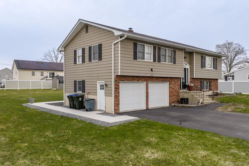 127 Sproat Street, Middletown, NY, 10940 | Card Image