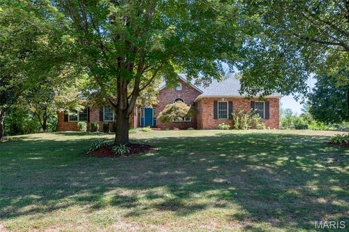 28 Woodford Way, Collinsville, IL, 62234-1550 | Card Image