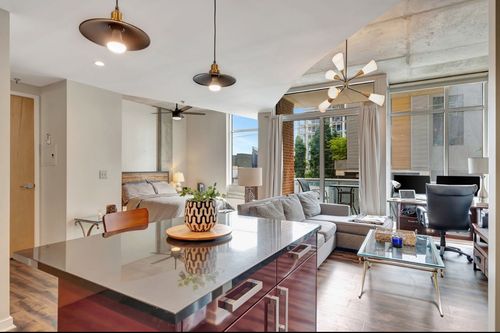 apt-408-600 12th Ave S, Nashville, TN, 37203-6623 | Card Image