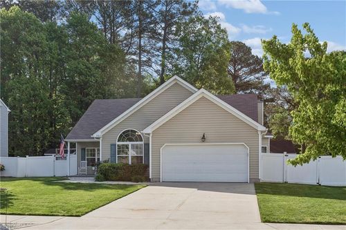 3763 Mariners Dr, Hayes, VA, 23072-2948 | Card Image