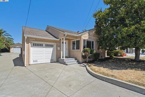 22009 Cameron St, Castro Valley, CA, 94546-6507 | Card Image