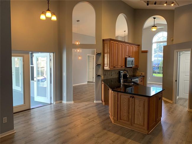 4761 Stoneview Cir, House other with 4 bedrooms, 3 bathrooms and null parking in OLDSMAR FL | Image 7