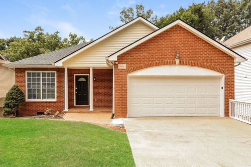 1212 Pineview Ln, Nashville, TN, 37211-7422 | Card Image