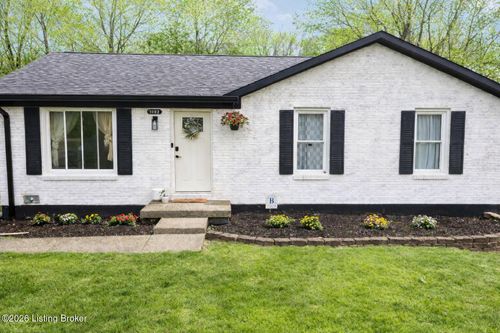 1052 New Castle Ct, New Castle, KY, 40050-6623 | Card Image