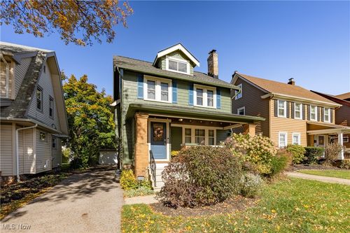 3395 Tullamore Rd, Cleveland Heights, OH, 44118-2938 | Card Image