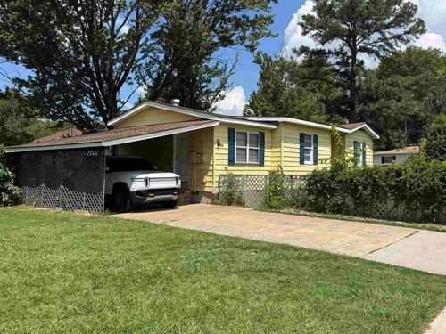 204 Hemphill Rd, Sherwood, AR, 72120-3394 | Card Image