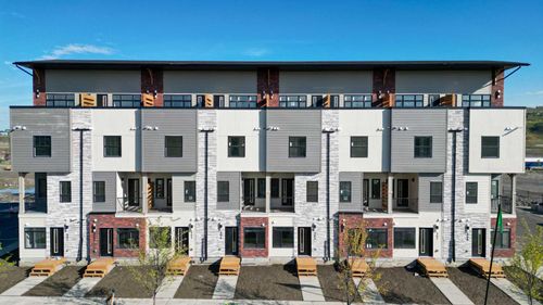 313-156 W Park Pl, Cochrane, AB, T4C | Card Image