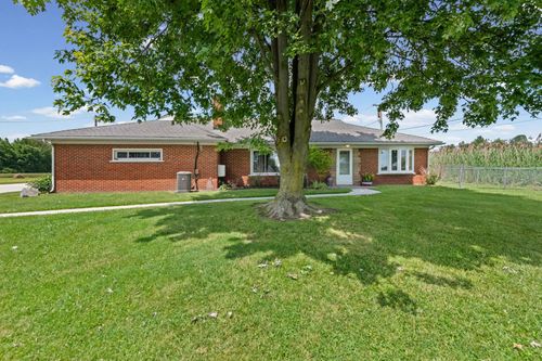 7762 Shea Rd, Ira, MI, 48023-2622 | Card Image