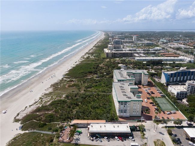 201 - 3450 Ocean Beach Blvd, House attached with 3 bedrooms, 3 bathrooms and null parking in COCOA BEACH FL | Image 28