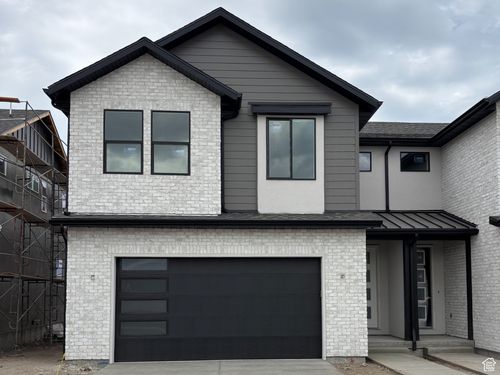 6702 S 300 E, Midvale, UT, 84047-1242 | Card Image