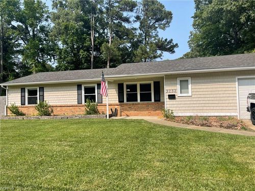 3232 Bow Creek Blvd, Virginia Beach, VA, 23452-5201 | Card Image