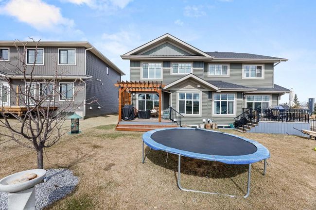 8 Springfield Boulevard, Home with 3 bedrooms, 3 bathrooms and 3 parking in Sylvan Lake AB | Image 27
