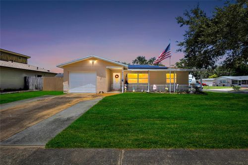 8039 83rd St, Seminole, FL, 33777-3718 | Card Image