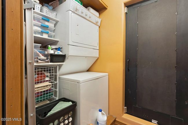 Upstairs Principal Bedroom Closet | Image 13