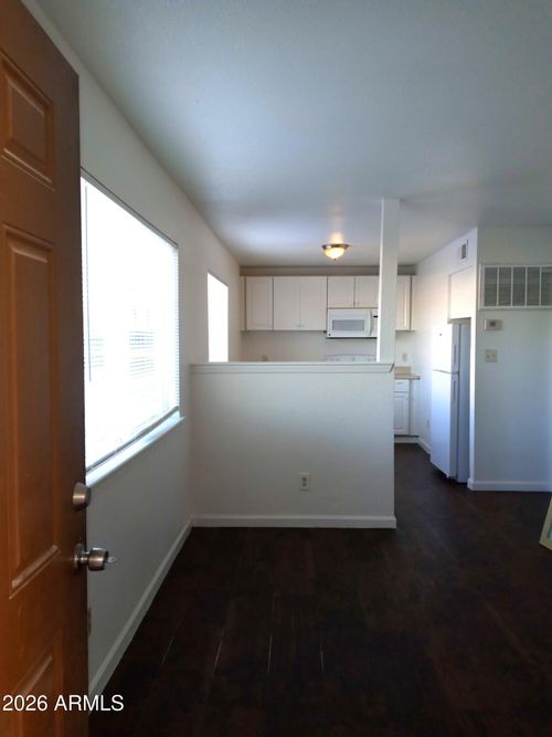 1319 W Vogel Avenue, Phoenix, AZ, 85021 | Card Image