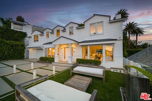 1330 Londonderry Pl, LOS ANGELES, CA, 90069-1335 | Card Image