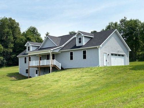 3 Countryside Dr, Barre, VT, 05641-8302 | Card Image