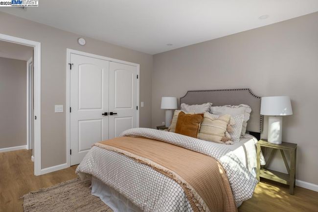 APT-8 - 1233 Singingwood Ct, Condo with 2 bedrooms, 2 bathrooms and 1 parking in Walnut Creek CA | Image 8