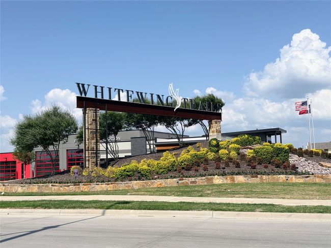 View of community / neighborhood sign | Image 40