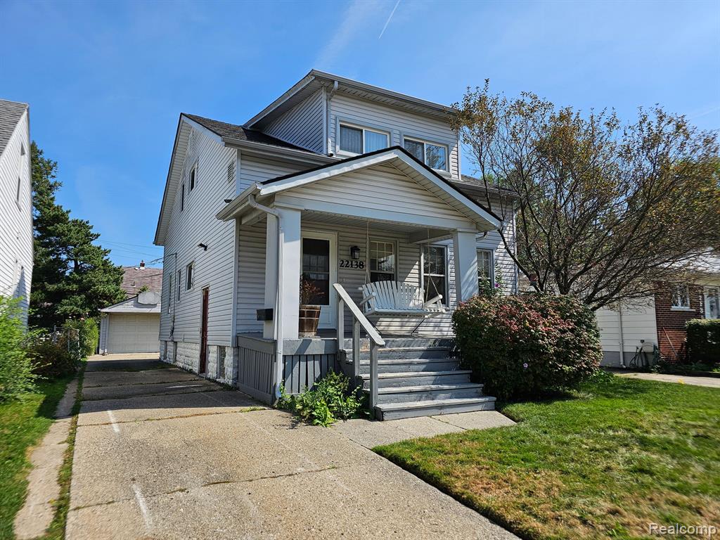 Brittany Ave, Eastpointe, MI 48021
