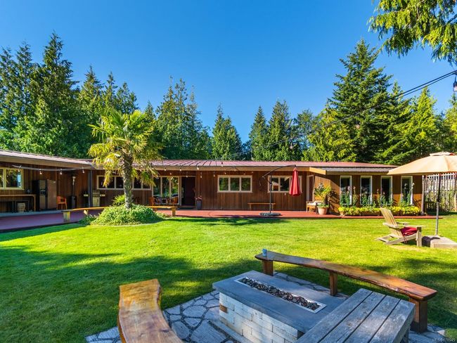 410 17 Th Ave, House other with 4 bedrooms, 5 bathrooms and 4 parking in Sointula BC | Image 82
