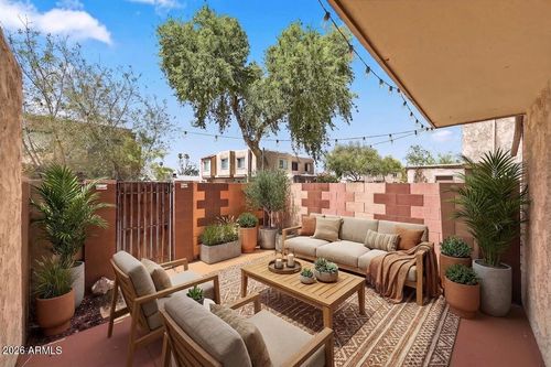 91-600 S Dobson Rd, Mesa, AZ, 85202-1811 | Card Image
