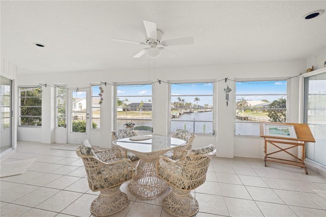 Florida Room | Image 10